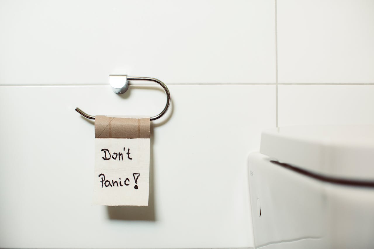 Toilet paper that says "Don't Panic!"